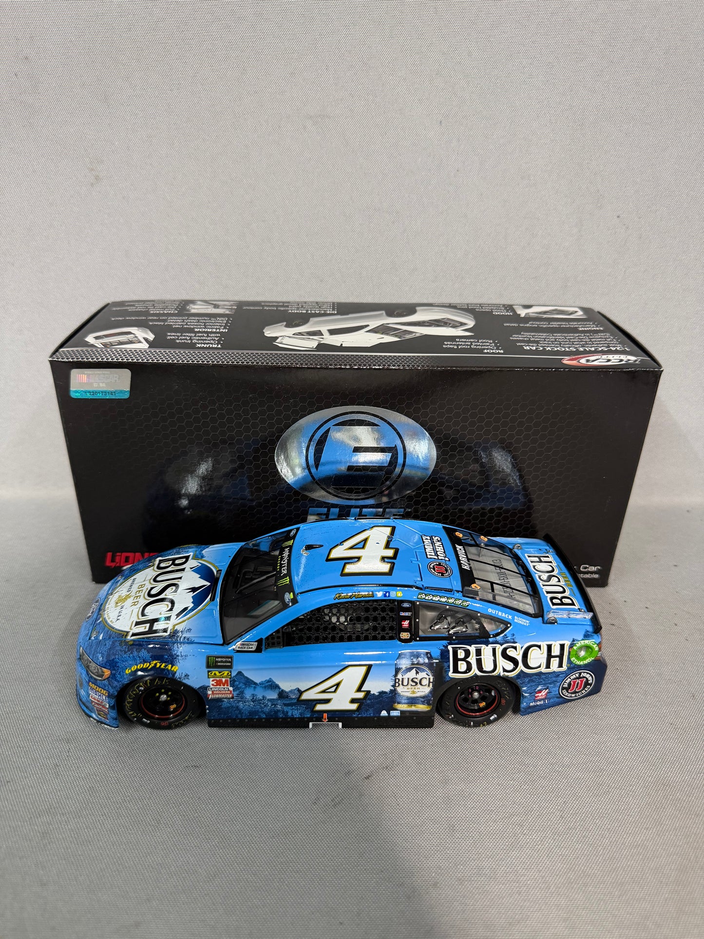 Kevin Harvick #4 2018 New Hampshire Win Busch Beer Elite Nascar Diecast