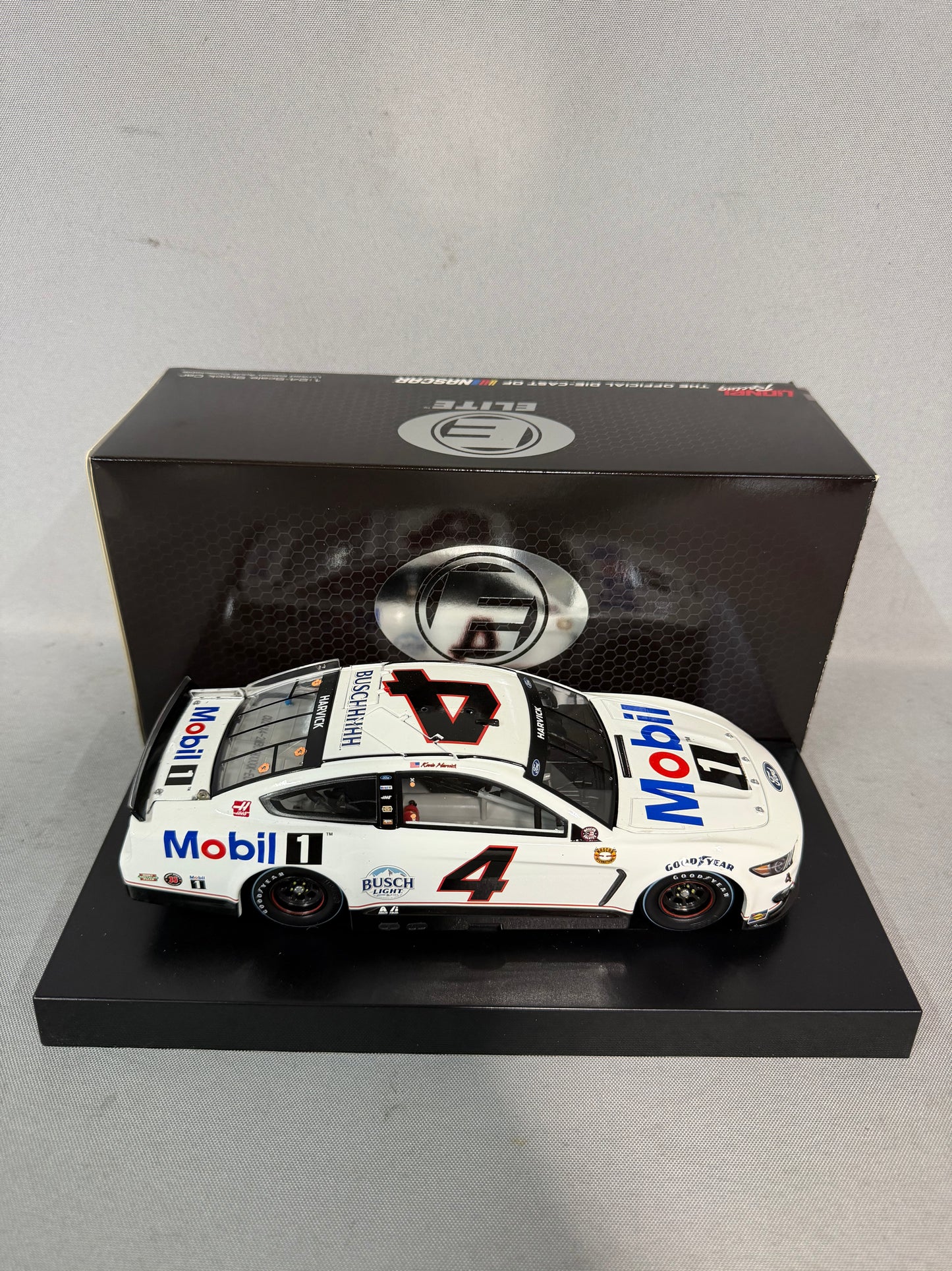 Kevin Harvick #4 2021 Mobil 1 Throwback Elite Nascar Diecast