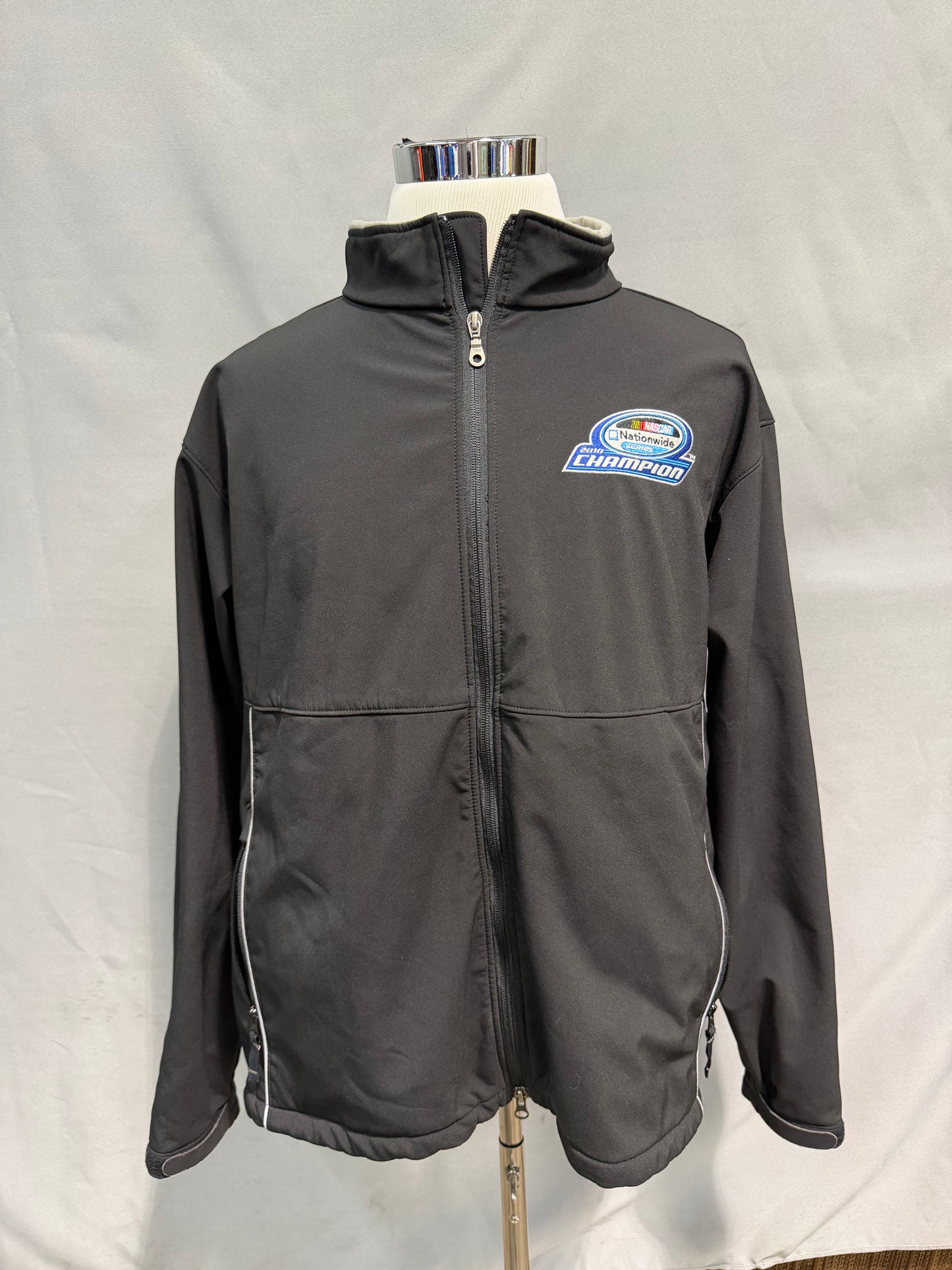Brad Keselowski #22 2010 Nationwide Champion Team Issued Jacket Size 2XL