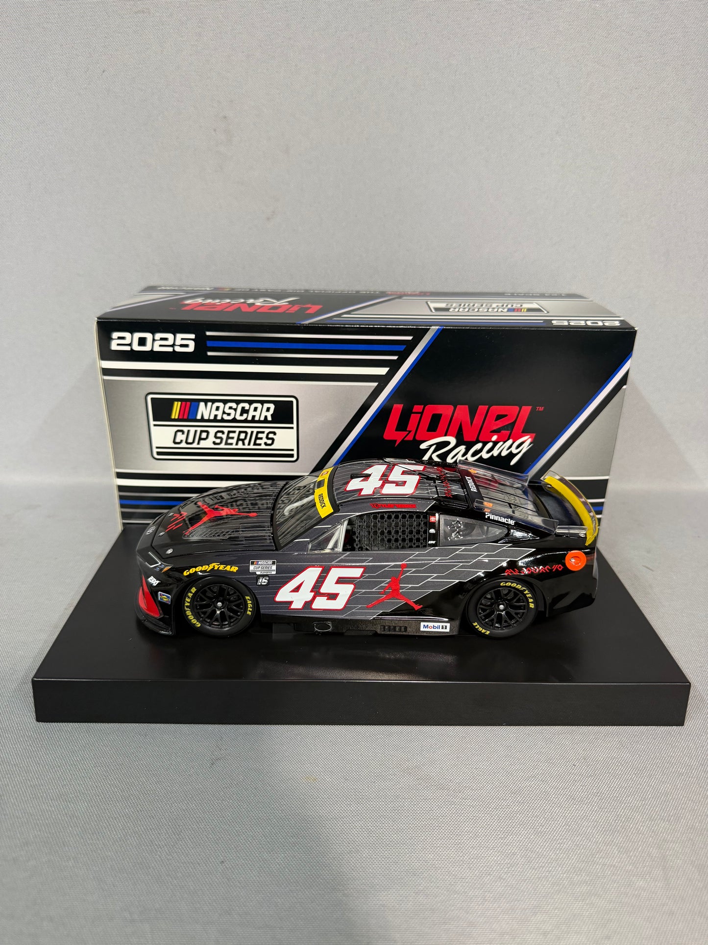 Tyler Reddick #45 2025 Jordan Brand AJ40 Nascar Diecast