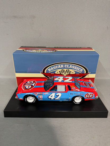 Richard Petty #43 1981 STP Monte Carlo Nascar Autographed Diecast