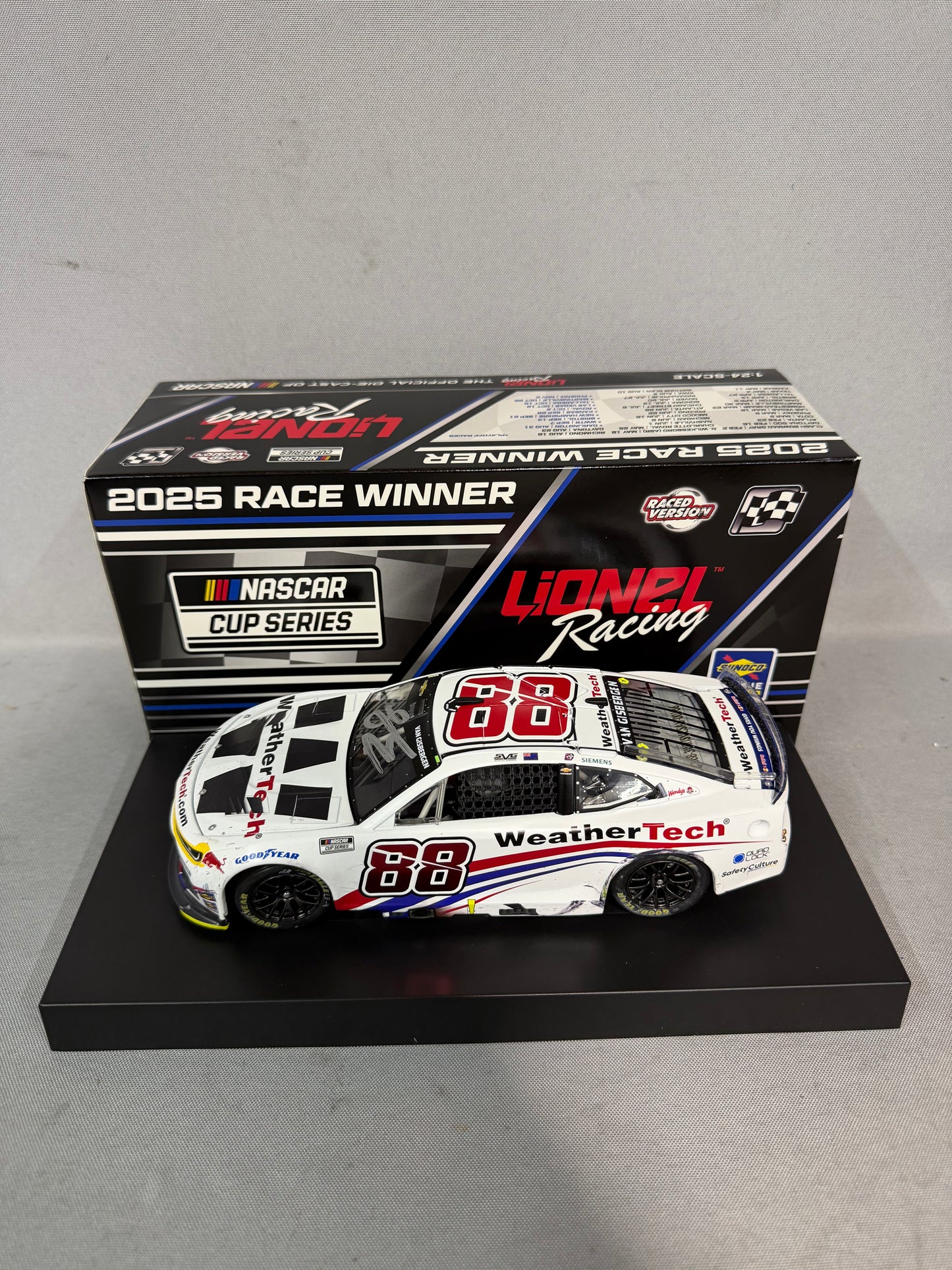 Shane Van Gisbergen #88 2025 Chicago Win Weathertech Nascar Autographed Diecast