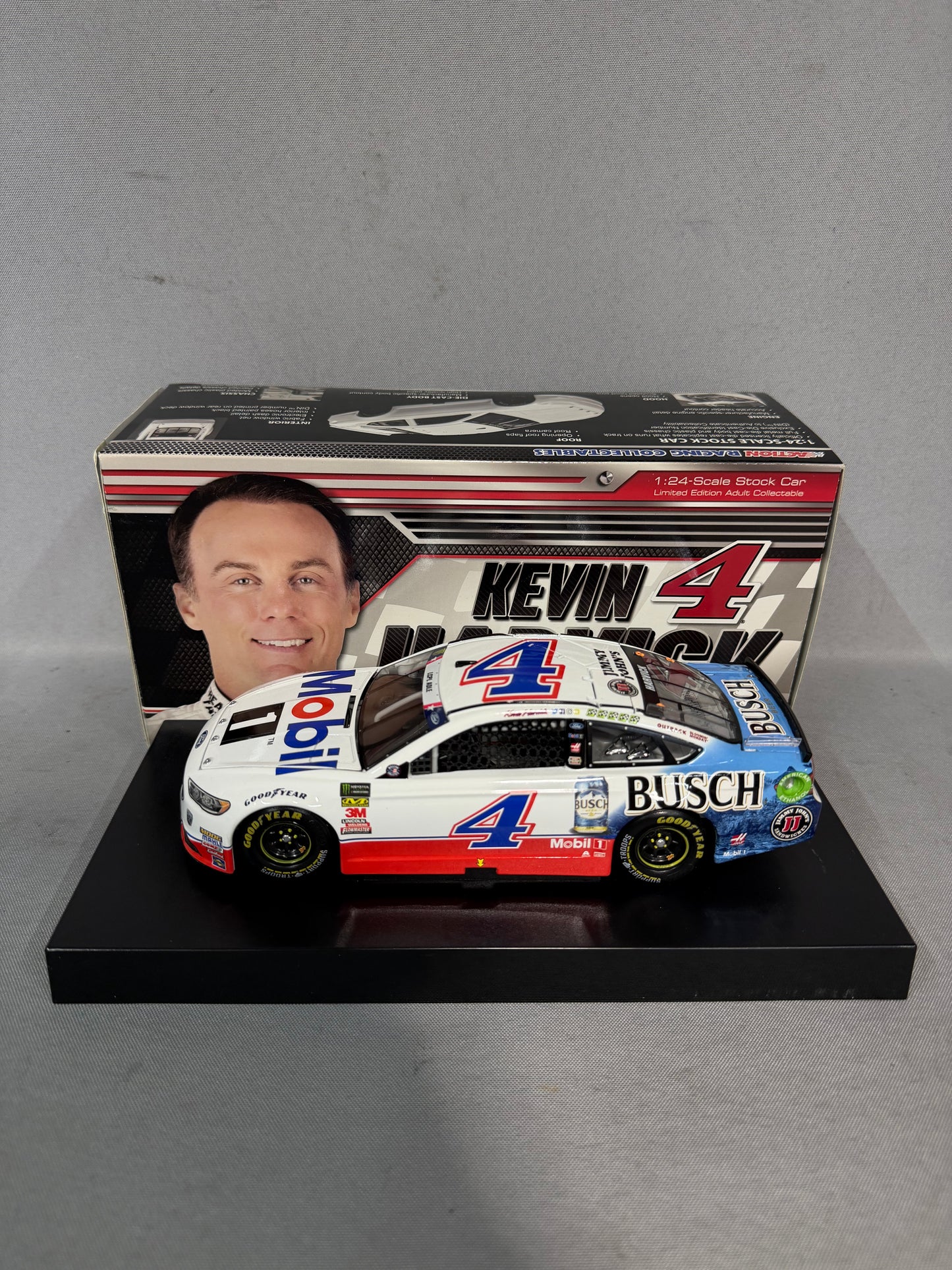 Kevin Harvick #4 2018 Mobil 1 Busch Beer Nascar Diecast