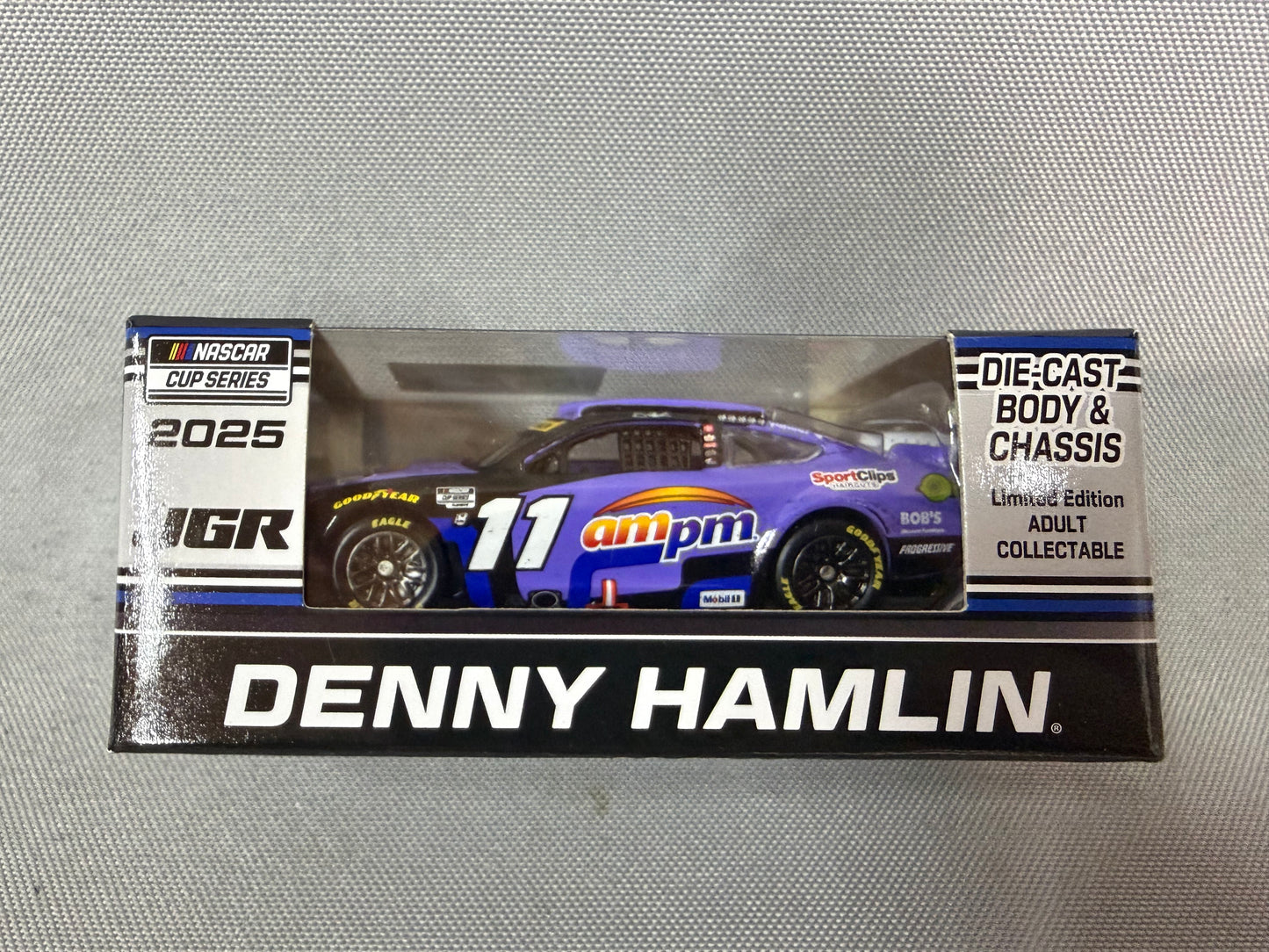 Denny Hamlin #11 2025 Las Vegas Win AMPM Nascar 1/64 Diecast