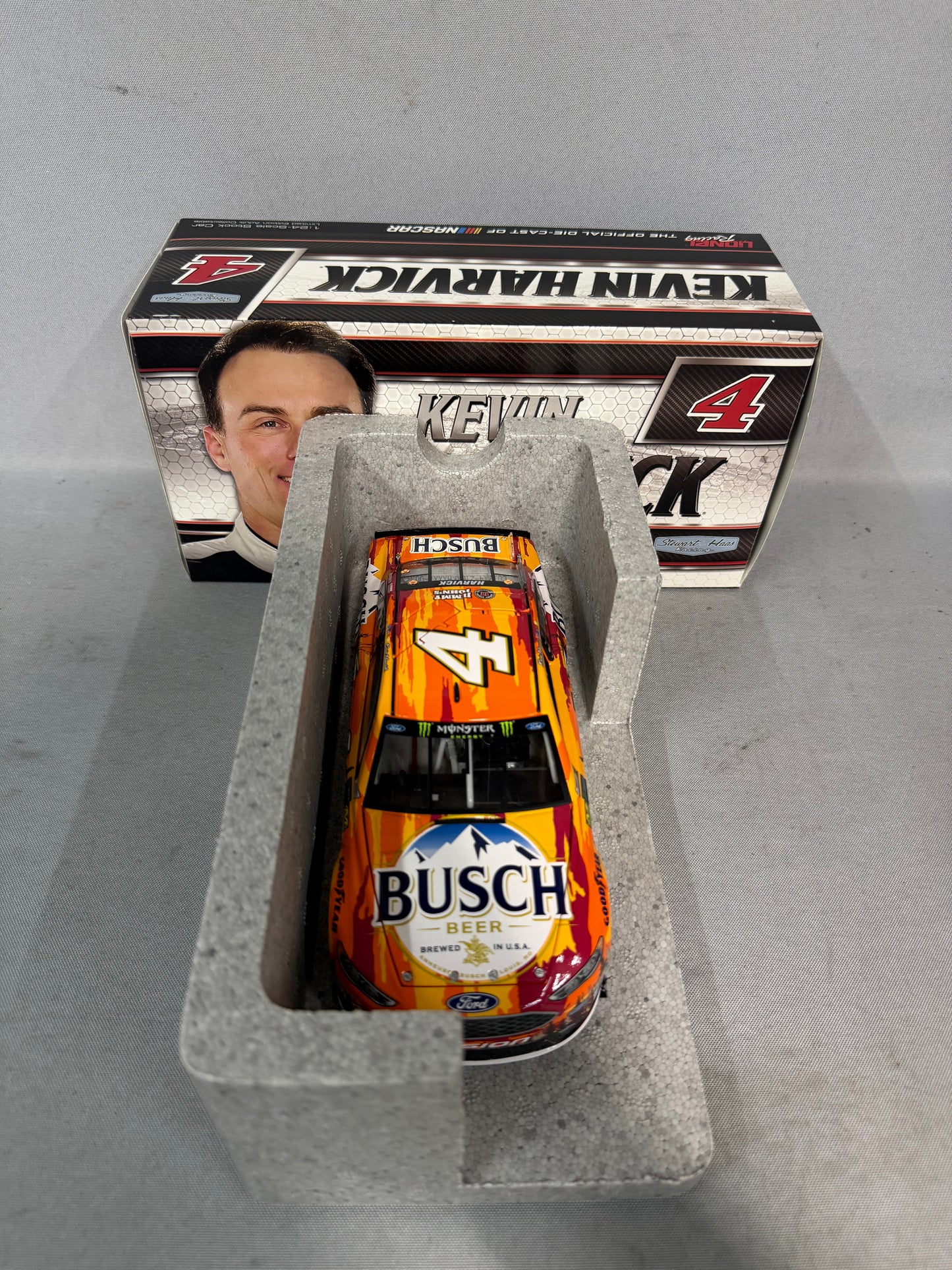 Kevin Harvick #4 2017 Busch Beer Outdoors Nascar Diecast