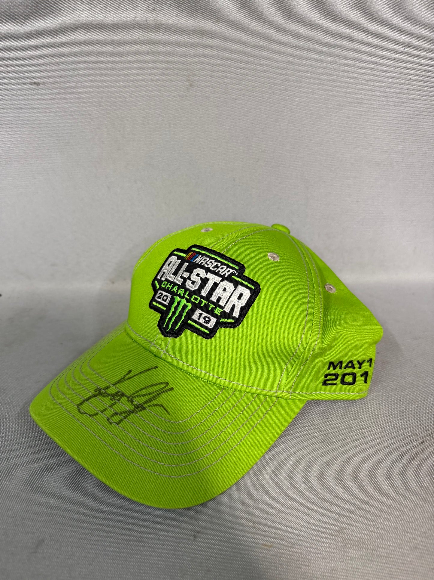 Larson hat