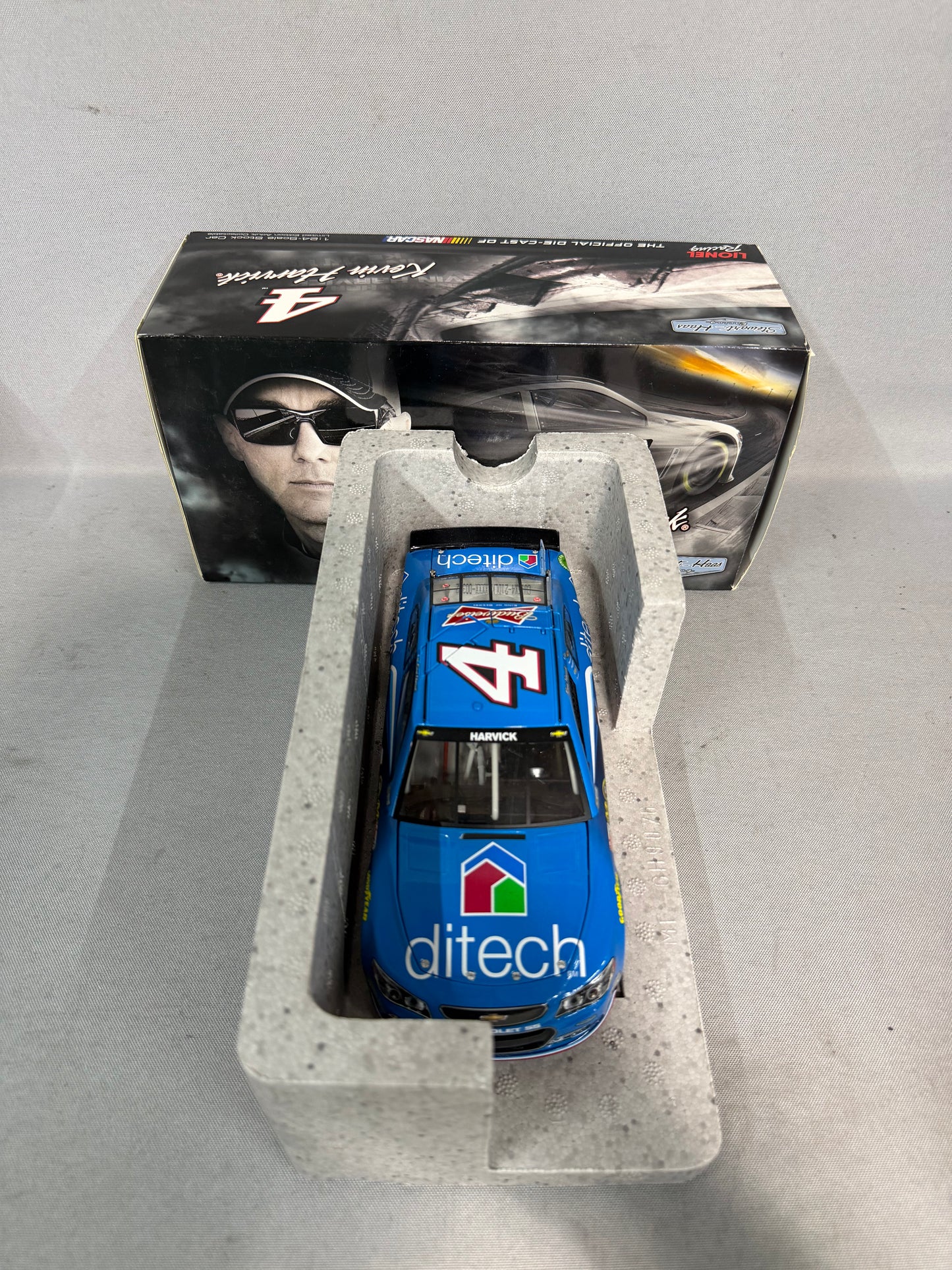 Kevin Harvick #4 2015 Ditech Nascar Diecast