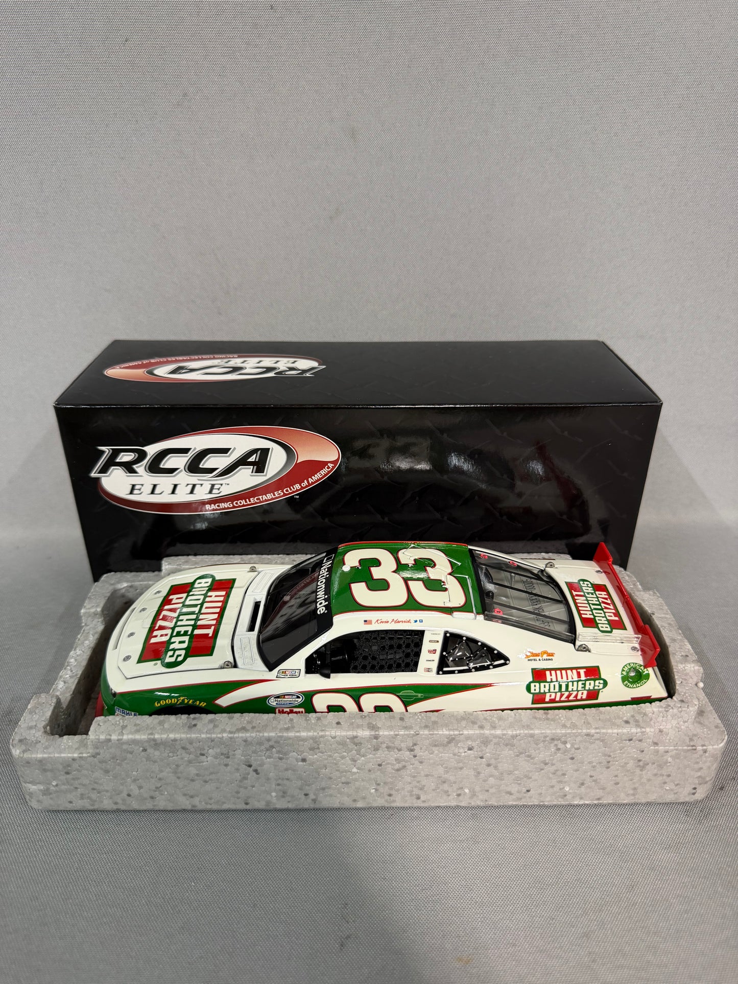 Kevin Harvick #33 2013 Hunt Brothers Pizza Elite Nascar Diecast