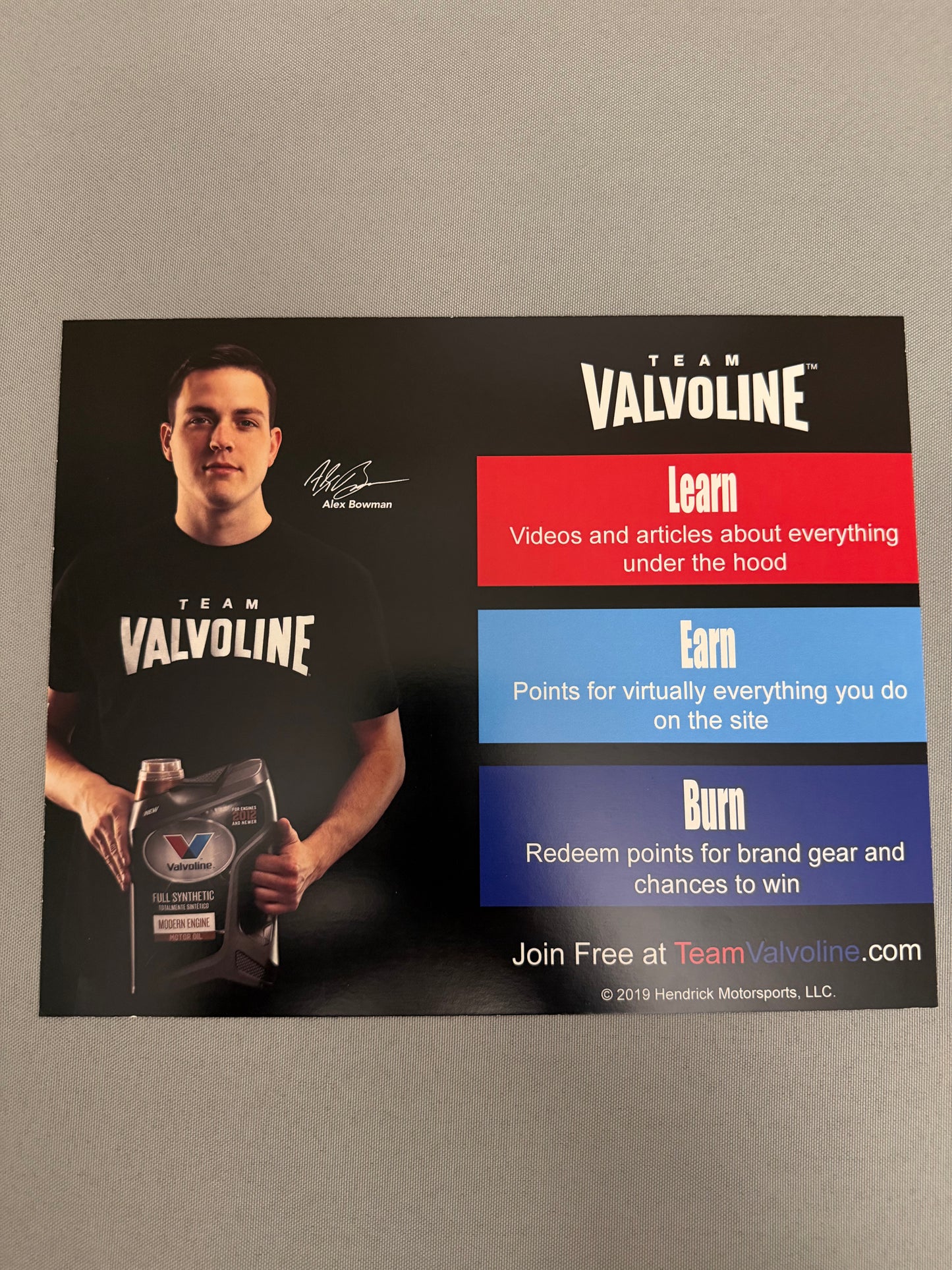 Alex Bowman #88 2019 Valvoline Nascar Hero Card