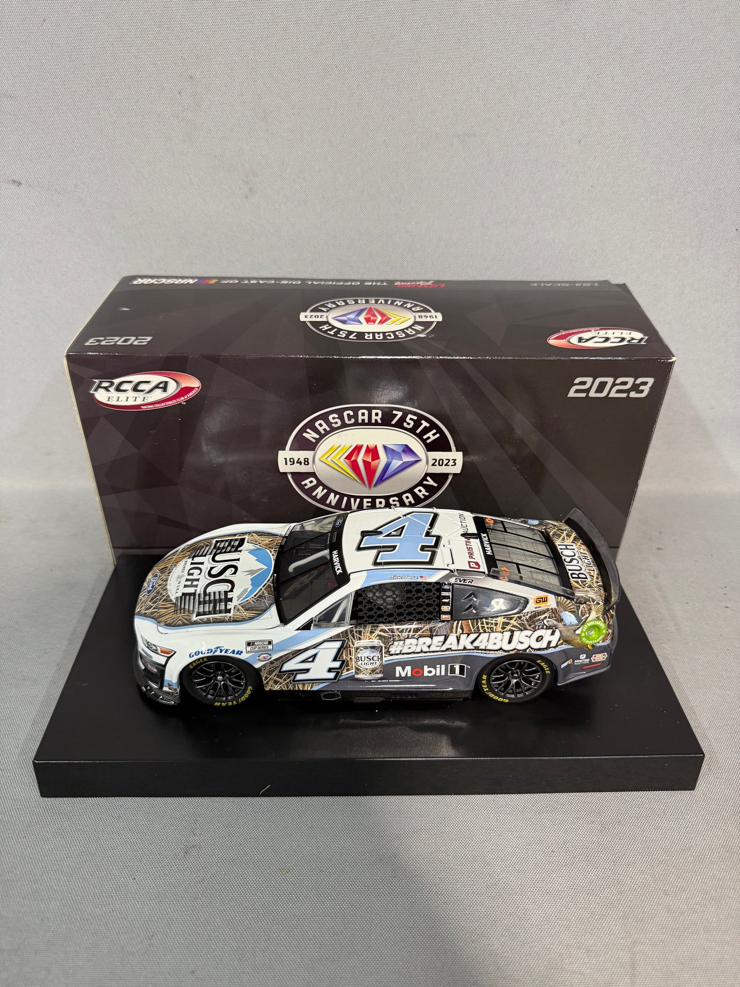Kevin Harvick #4 2023 Busch Light Hunt Elite Nascar Diecast